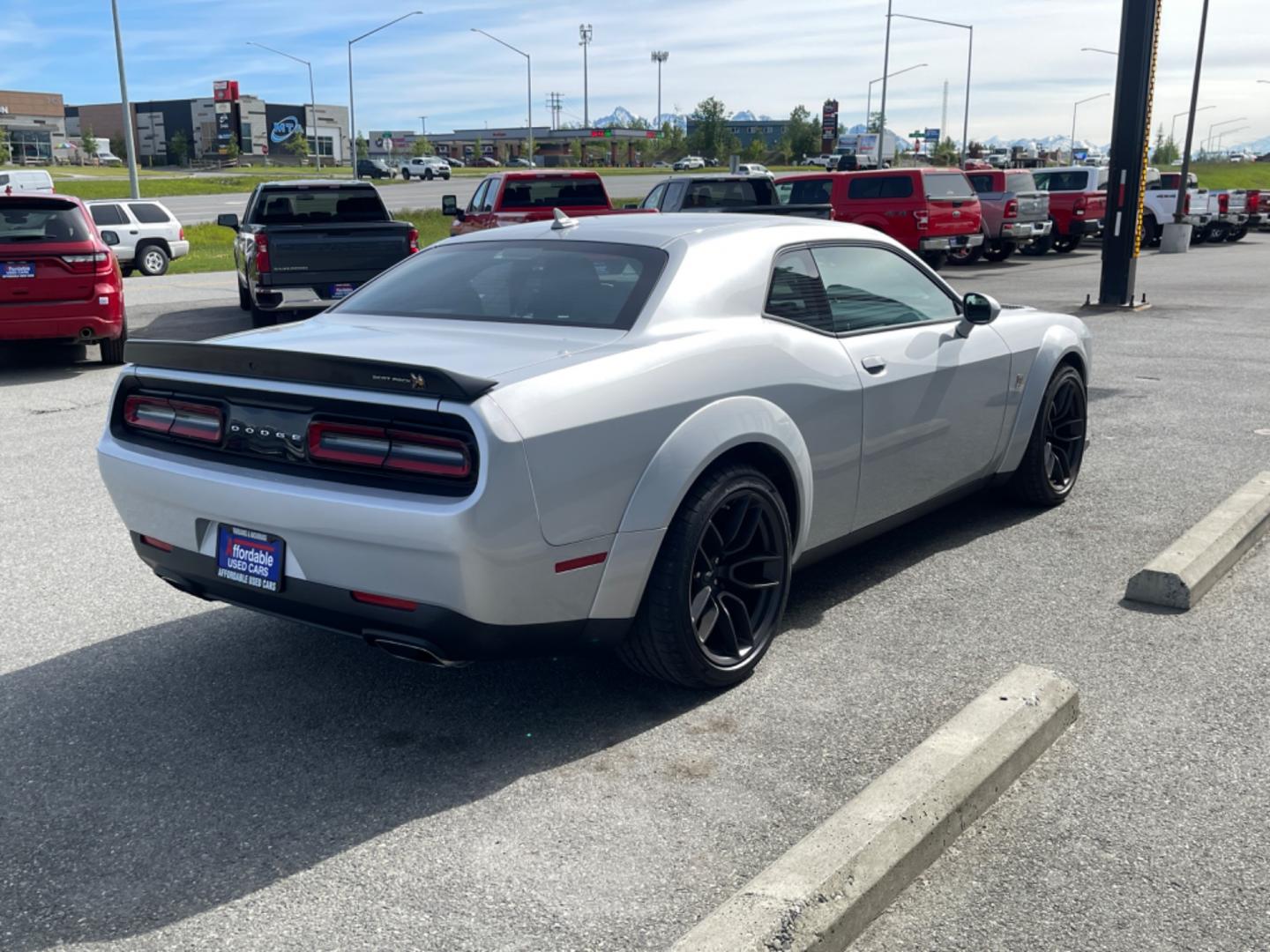 2022 SILVER DODGE CHALLENGER R/T SCAT PACK (2C3CDZFJ7NH) with an 6.4L engine, 6-Speed Manual transmission, located at 1960 Industrial Drive, Wasilla, 99654, (907) 274-2277, 61.573475, -149.400146 - Photo#3